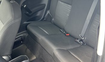 2016 Peugeot 208 full